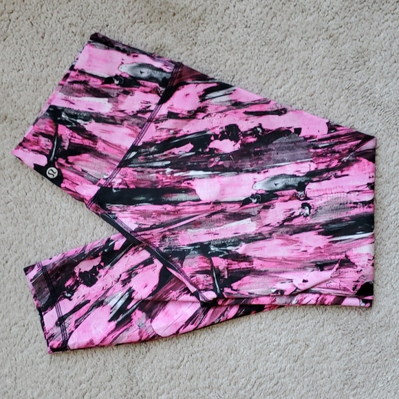 Lululemon Wunder Train High-Rise Tight 25" Incentive Refresh Multi - Picture 4 of 4